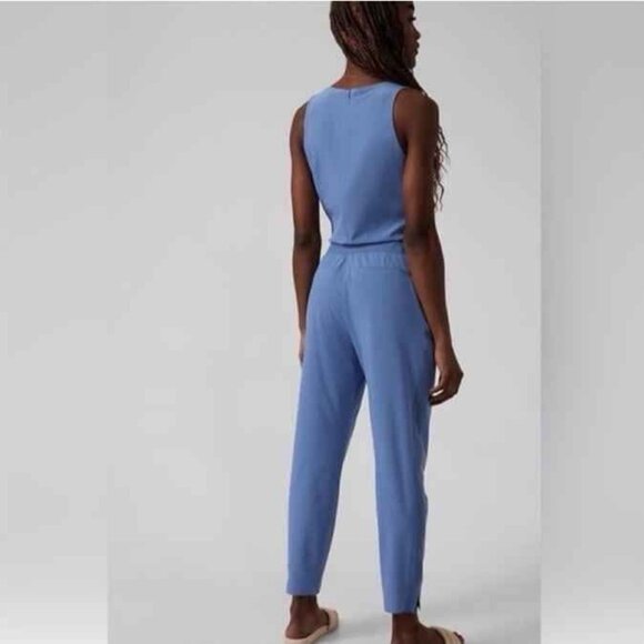 Like new sz 6 Athleta Brooklyn Sleeveless Jumpsuit women - Picture 2 of 10